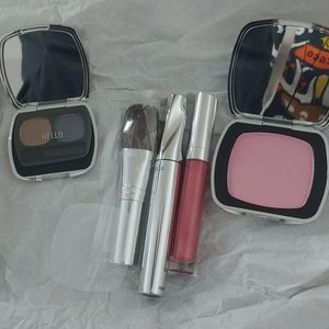 Bare Minerals 8 pc set.  Bring on the night